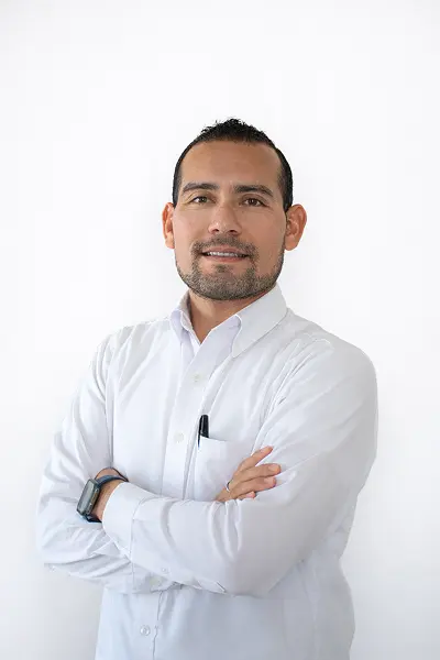 Foto de Eduardo Becerra Hernández, Arquitecto en DCI de la Península